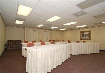 Super 8 By Wyndham Hotel 2*