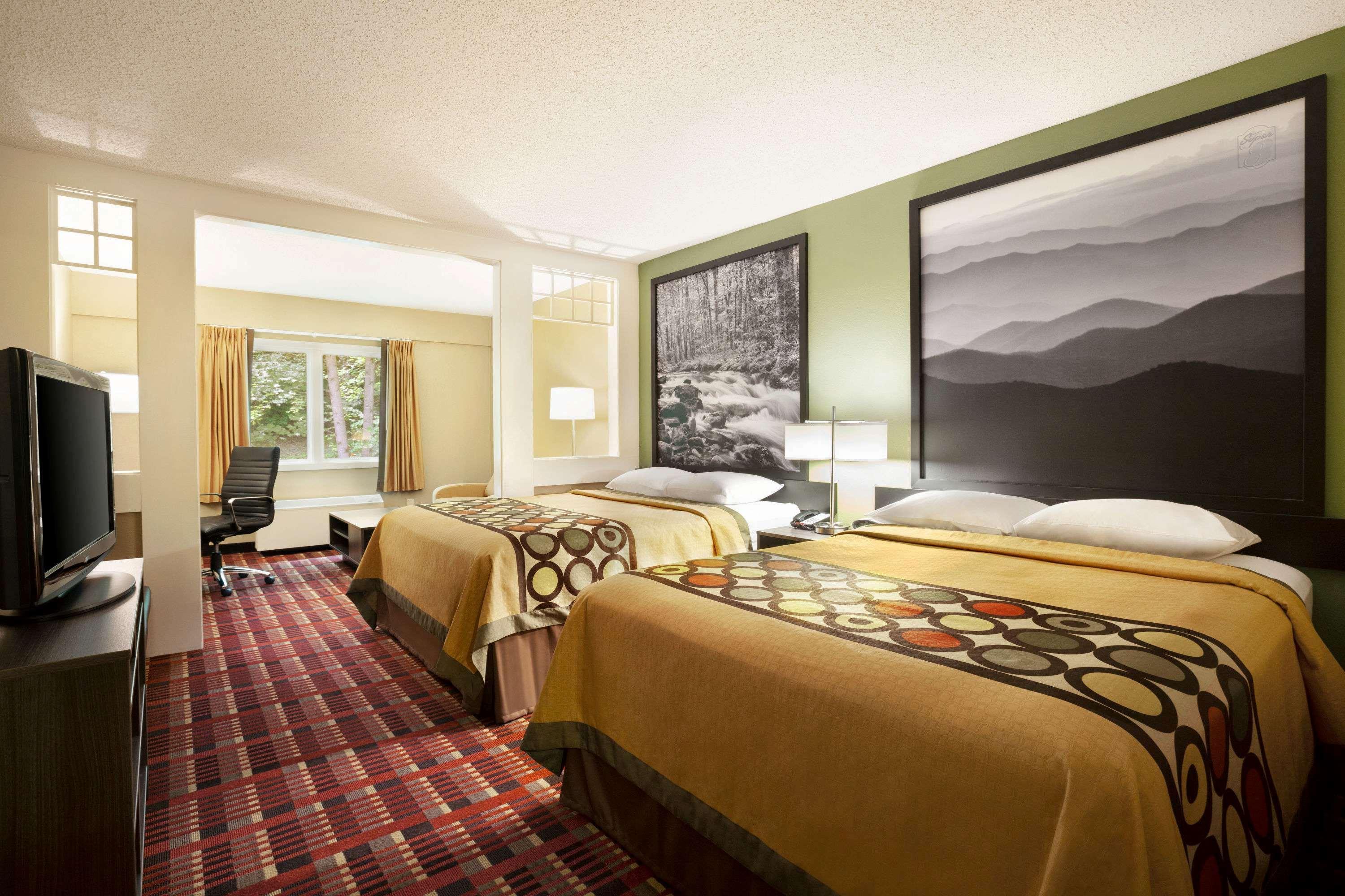 Super 8 By Wyndham 2* Cherokee