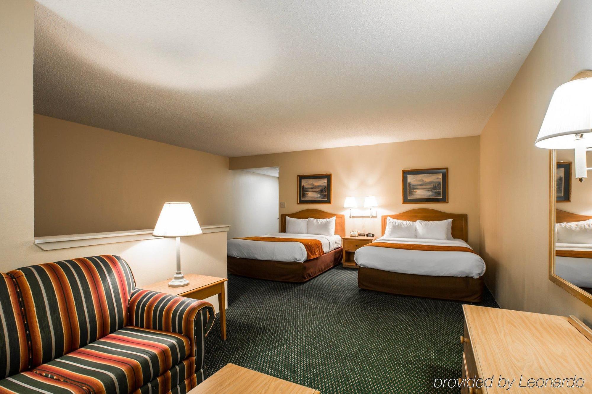 Hotel Super 8 By Wyndham Cherokee
