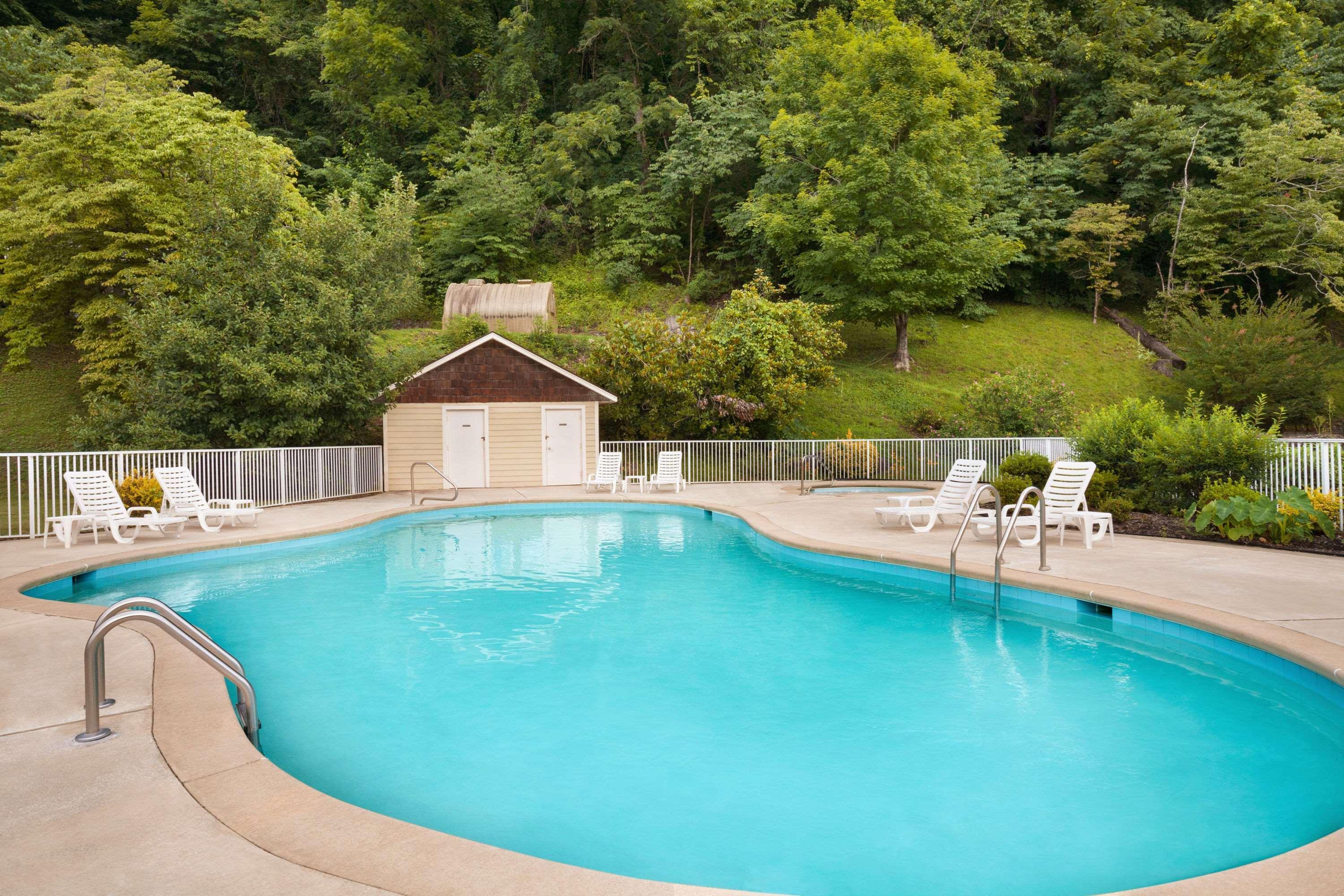 Hotel Super 8 By Wyndham Cherokee