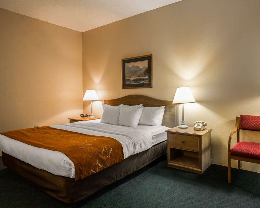 Hotel Super 8 By Wyndham 2*