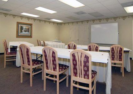 Hotel Super 8 By Wyndham Cherokee